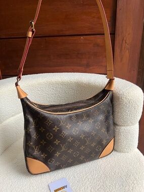 Louis Vuitton Monogram Boulogne 30 Shoulder Bag